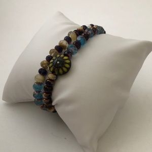 Dbl Row Beaded bracelet-- blue, brown, flowers Q2